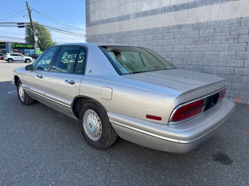 1996 Buick Park Avenue - Image 5 of 20