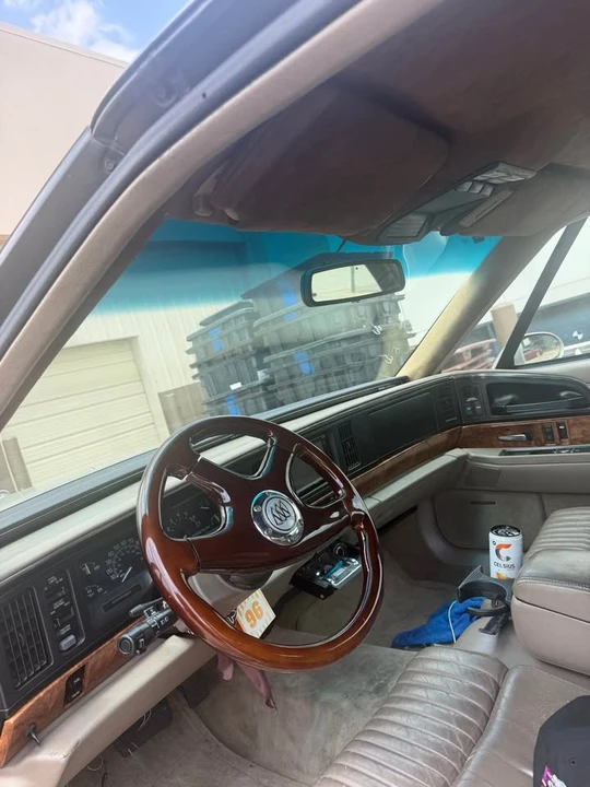 1996 Buick Park Avenue - Image 3 of 7