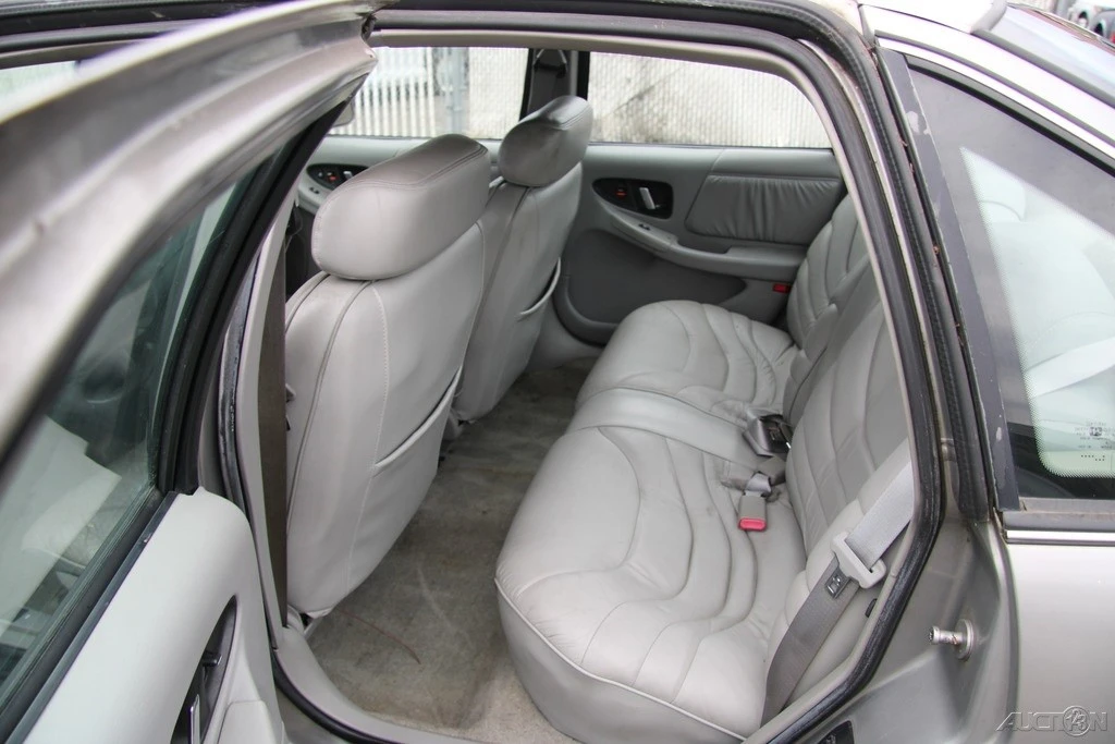 1996 Buick Regal - Image 20 of 21