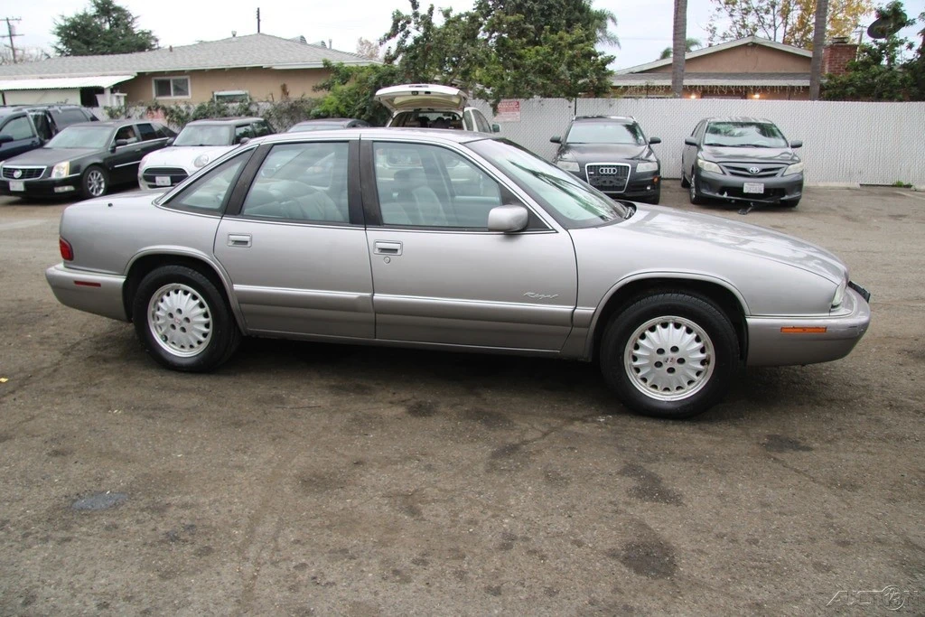 1996 Buick Regal - Image 7 of 21