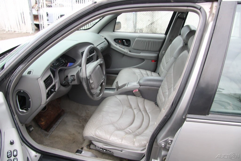 1996 Buick Regal - Image 13 of 21