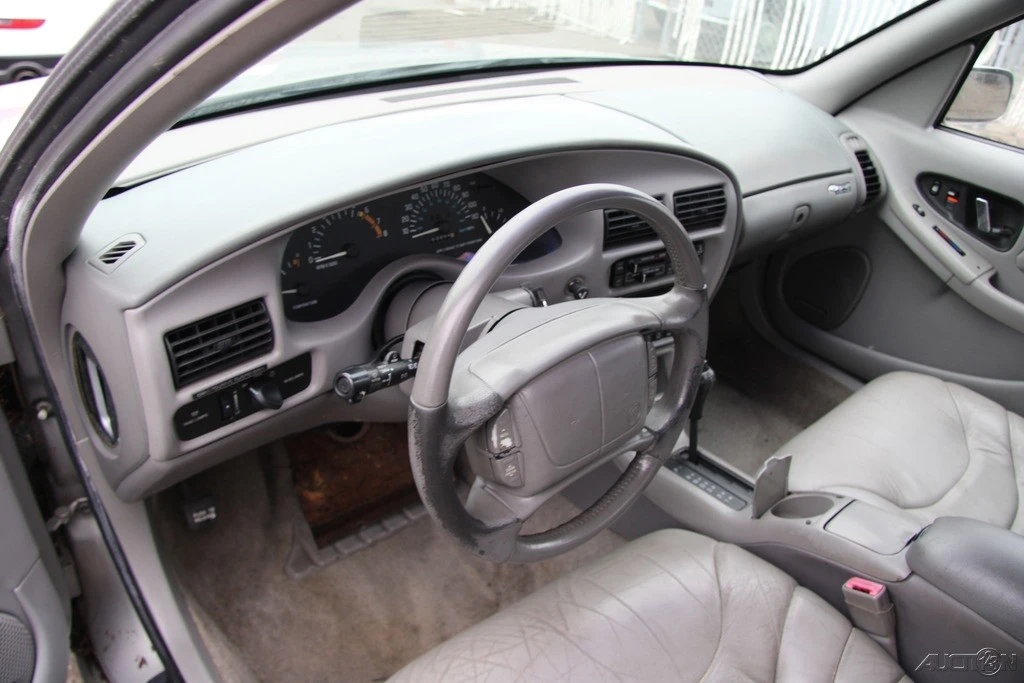 1996 Buick Regal - Image 14 of 21