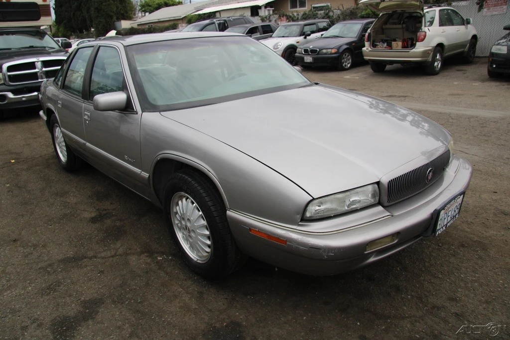 1996 Buick Regal - Image 8 of 21