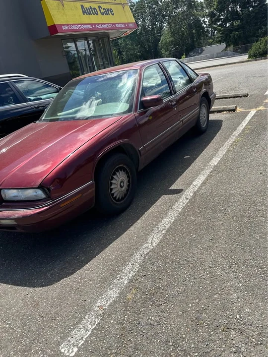 1996 Buick Regal - Image 2 of 6