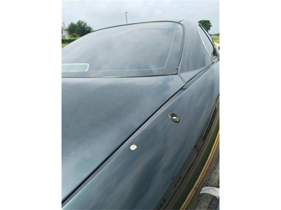 1996 Buick Riviera 8th Gen - Image 18 of 20