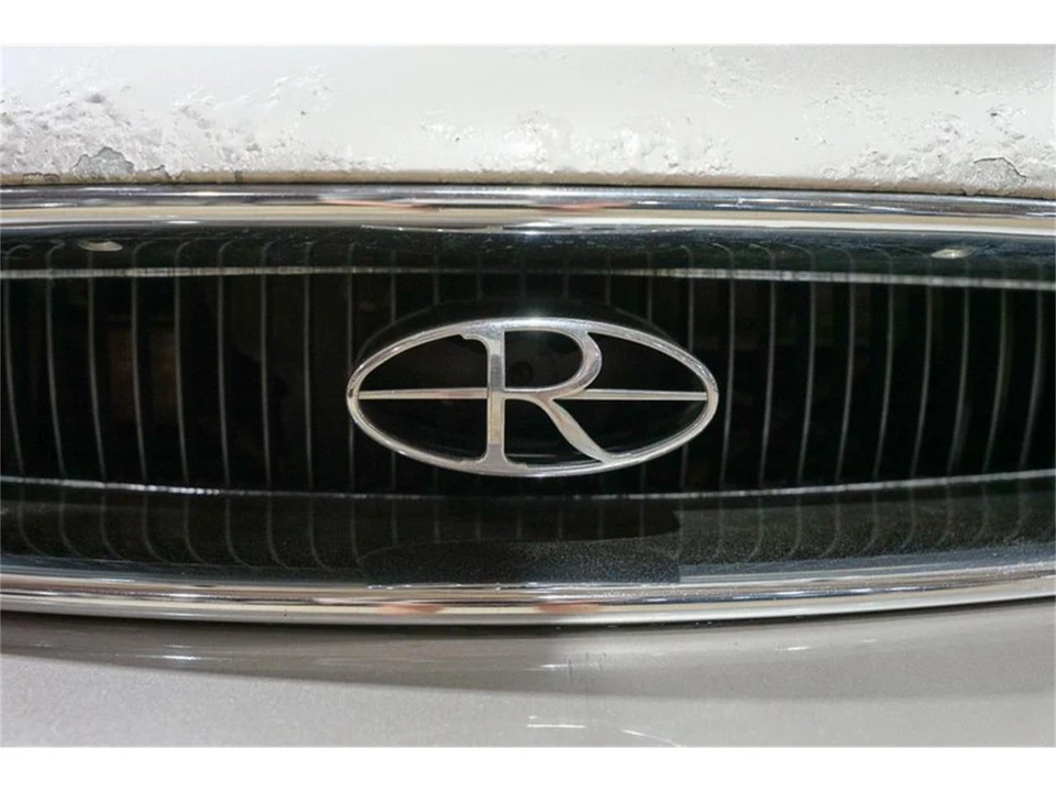 1996 Buick Riviera 8th Gen - Image 21 of 31