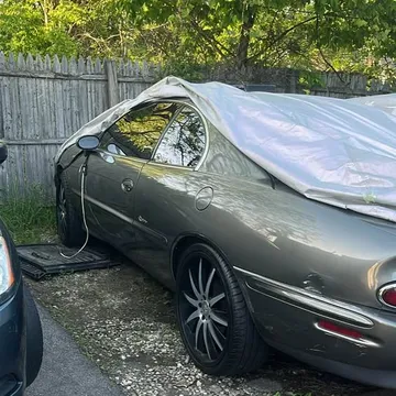 1996 Buick Riviera Coupe