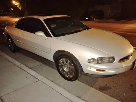 1996 Buick Riviera Coupe 2D