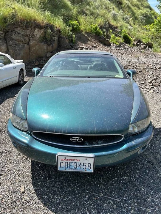1996 Buick Riviera 8th Gen - Image 5 of 7