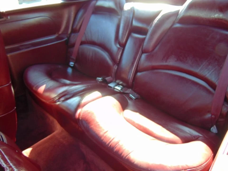 1996 Buick Riviera 8th Gen - Image 19 of 20