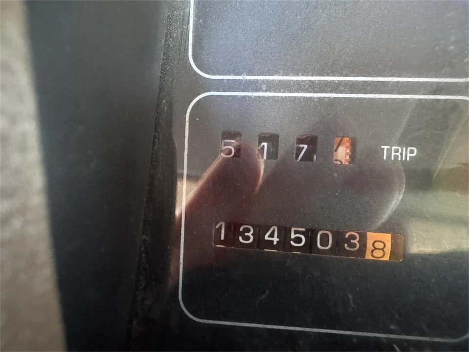 1996 Buick Roadmaster - Image 7 of 21