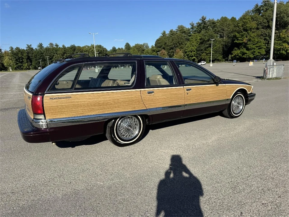 1996 Buick Roadmaster - Image 4 of 21
