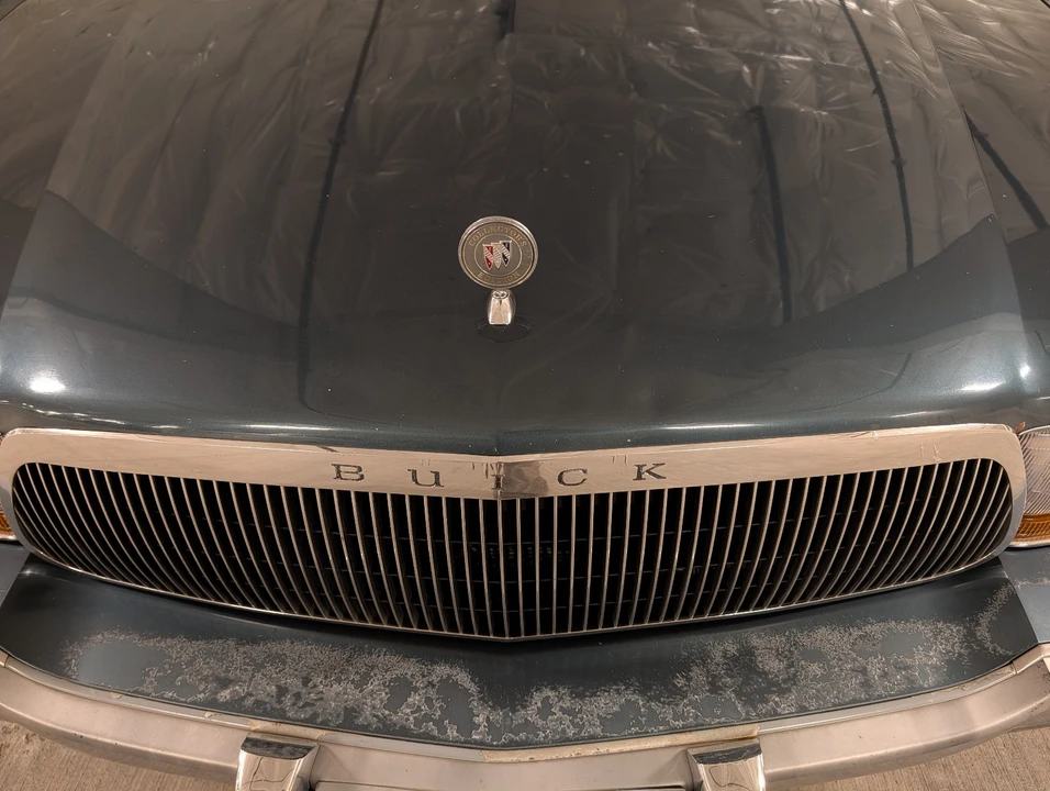 1996 Buick Roadmaster - Image 10 of 21