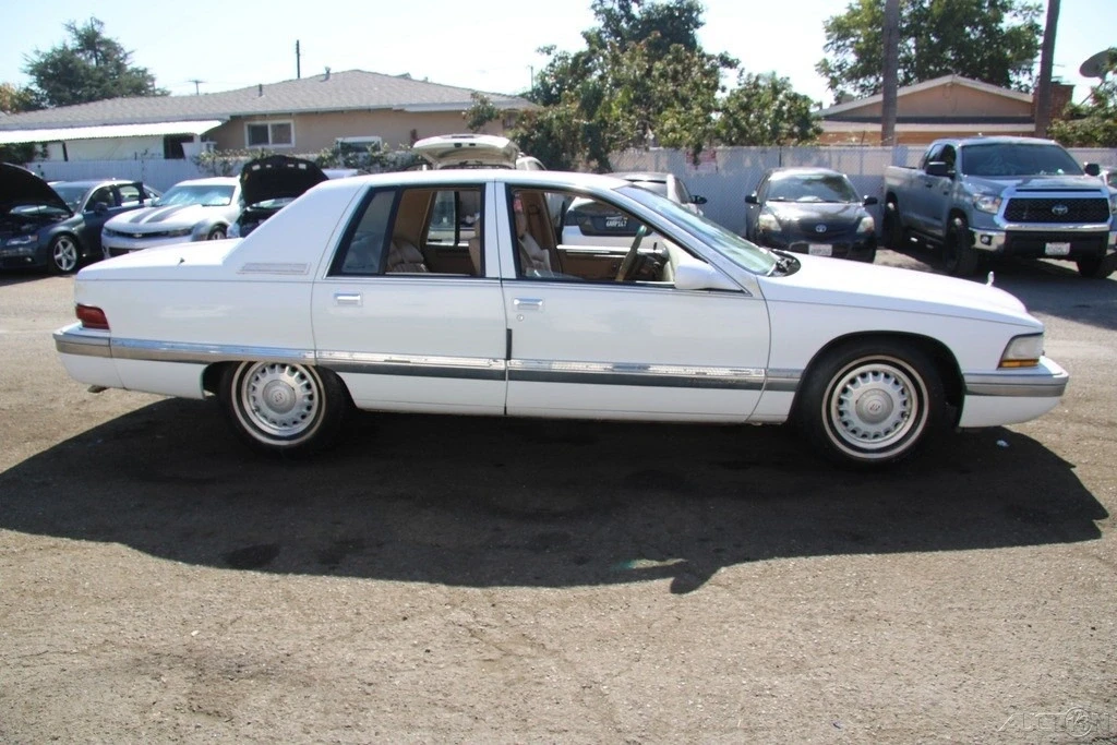 1996 Buick Roadmaster - Image 7 of 21