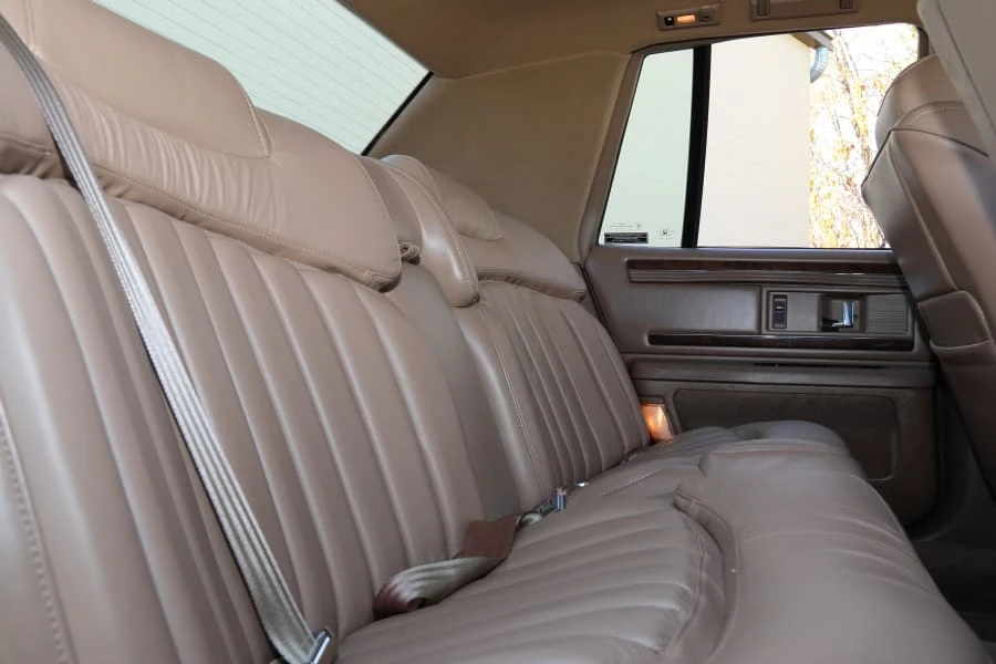 1996 Buick Roadmaster - Image 26 of 31