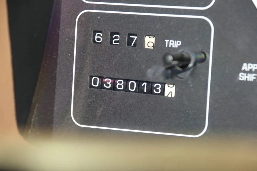 1996 Buick Roadmaster - Image 18 of 31