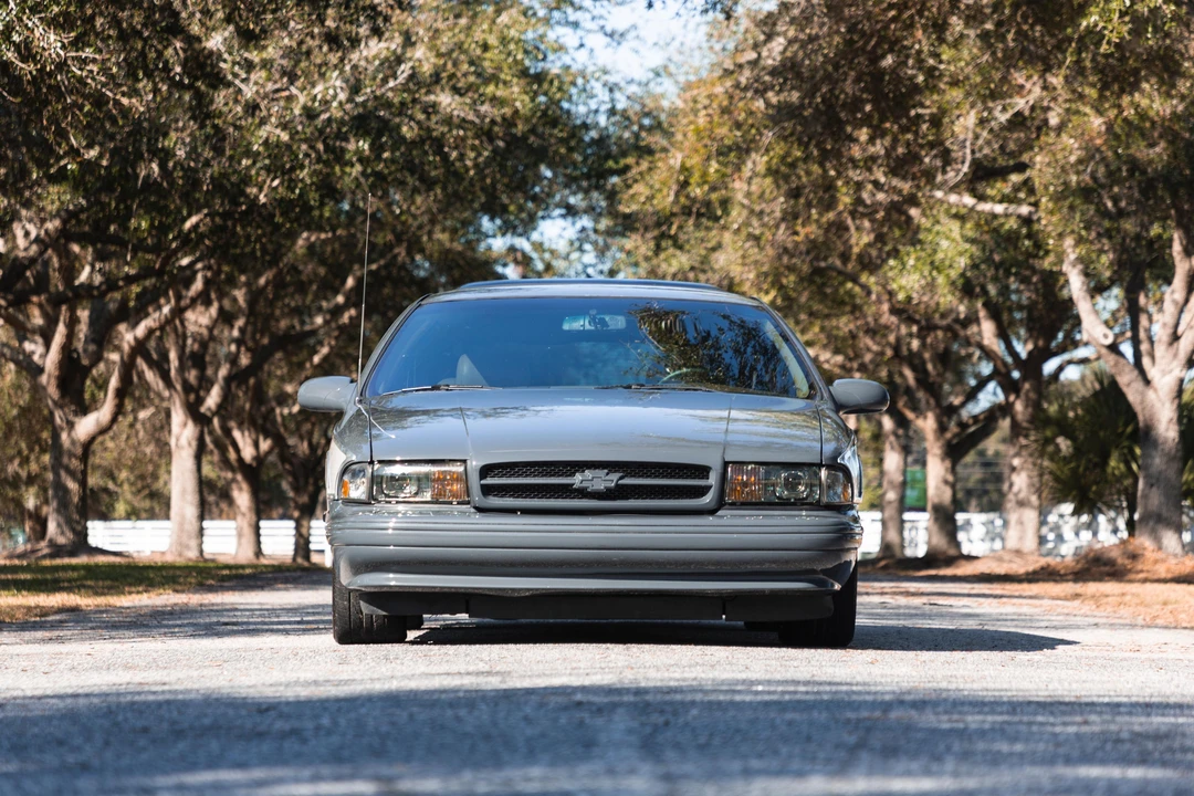 1996 Buick Roadmaster - Image 6 of 31