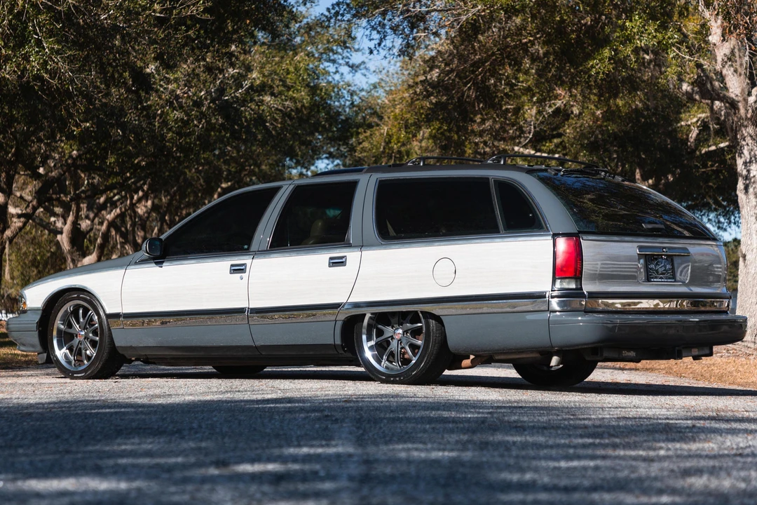1996 Buick Roadmaster - Image 4 of 31