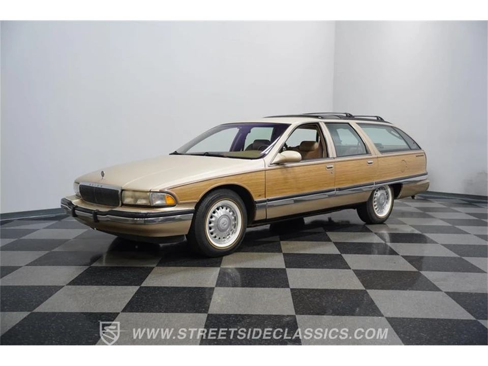 1996 Buick Roadmaster - Image 4 of 31