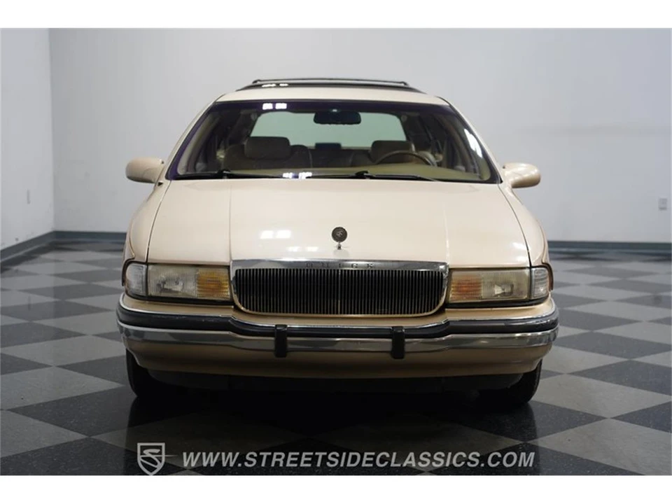 1996 Buick Roadmaster - Image 16 of 31