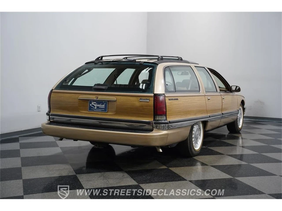 1996 Buick Roadmaster - Image 10 of 31