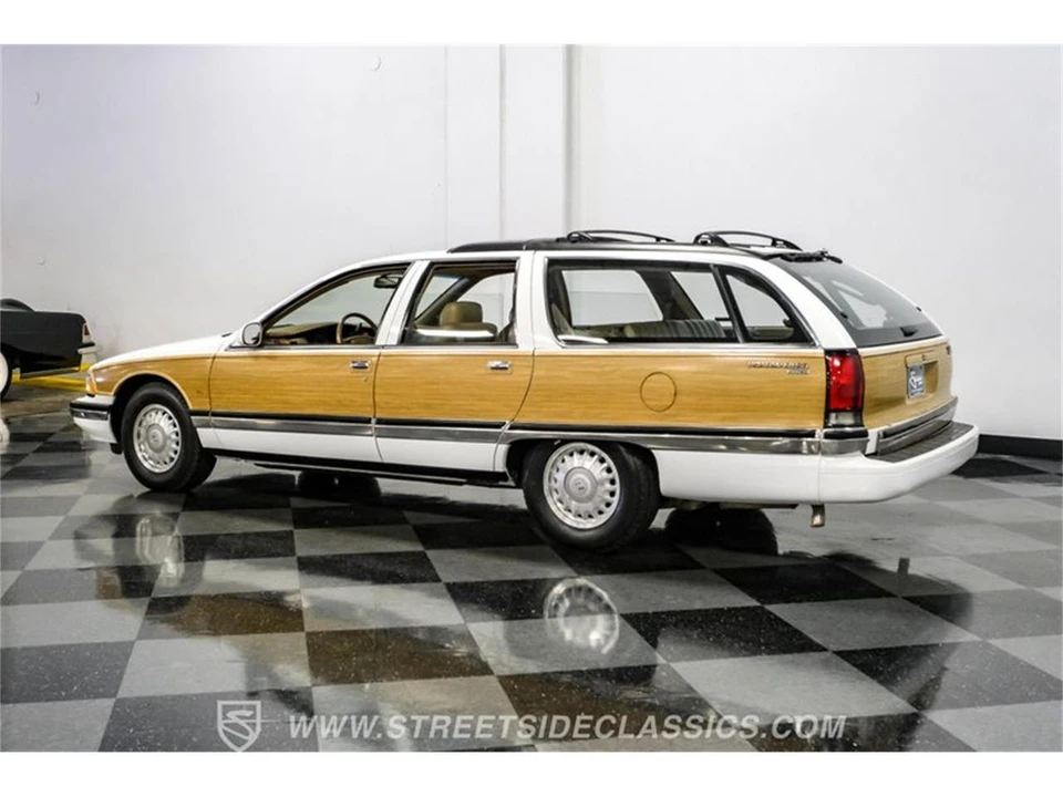 1996 Buick Roadmaster - Image 7 of 31