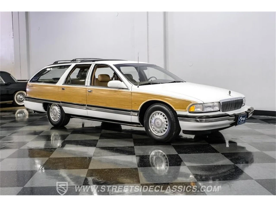 1996 Buick Roadmaster - Image 14 of 31