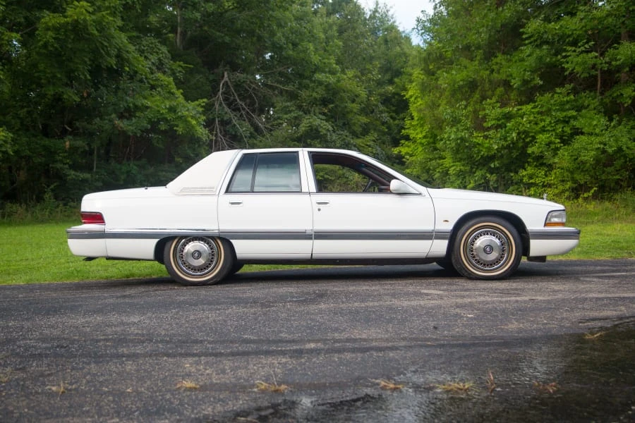 1996 Buick Roadmaster - Image 8 of 12
