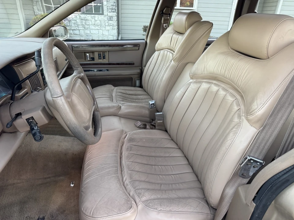 1996 Buick Roadmaster - Image 16 of 21