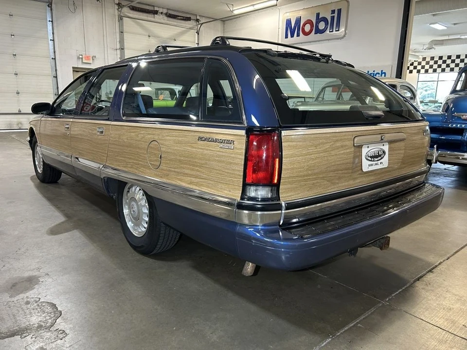 1996 Buick Roadmaster - Image 7 of 12