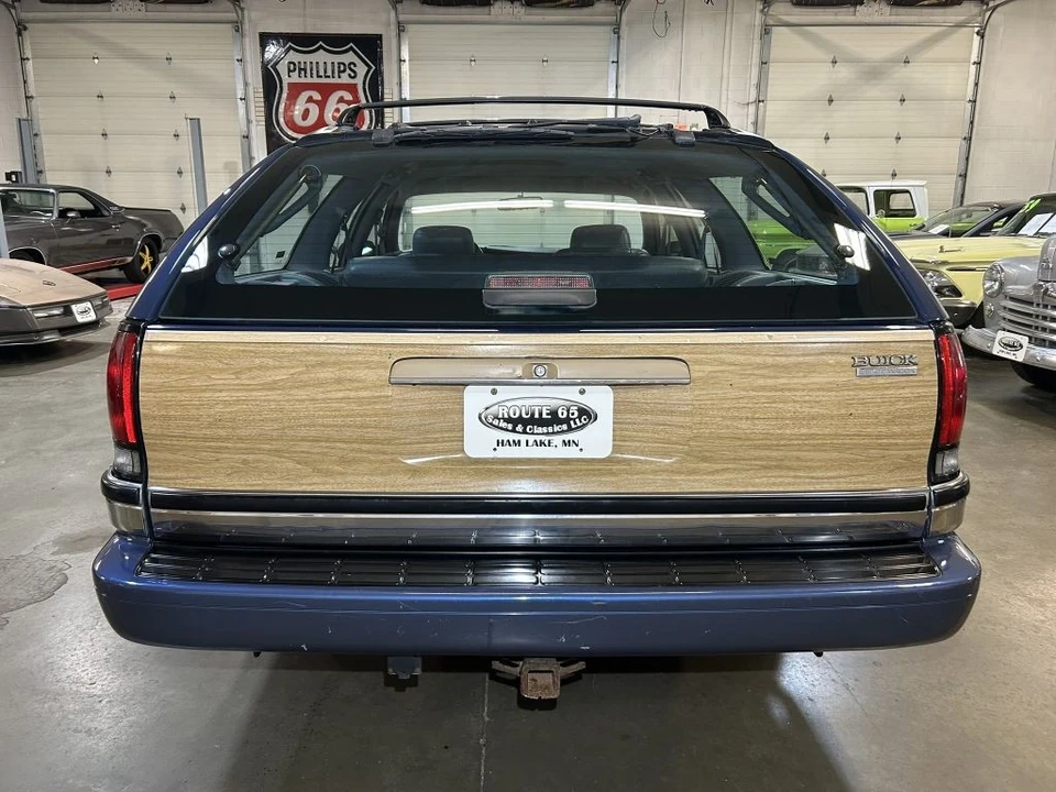 1996 Buick Roadmaster - Image 6 of 12