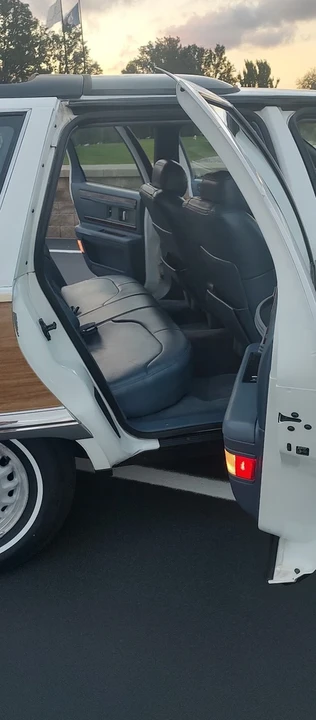 1996 Buick Roadmaster - Image 14 of 21