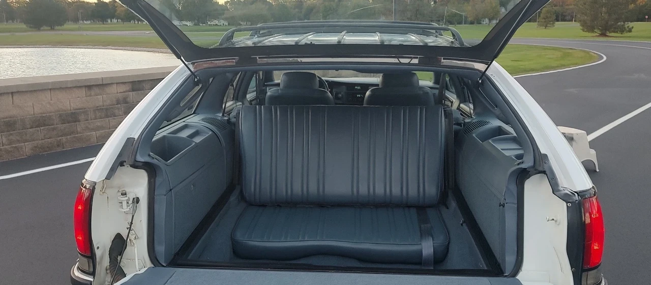 1996 Buick Roadmaster - Image 18 of 21