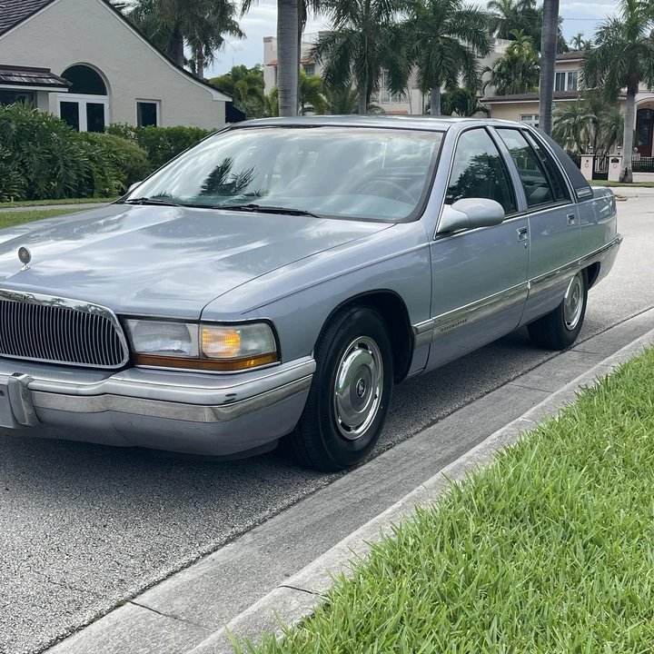1996 Buick Roadmaster - Image 5 of 12
