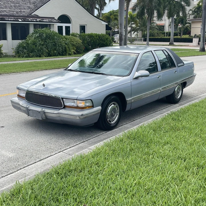 1996 Buick Roadmaster - Image 6 of 12
