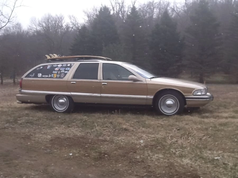 1996 Buick Roadmaster - Image 2 of 4