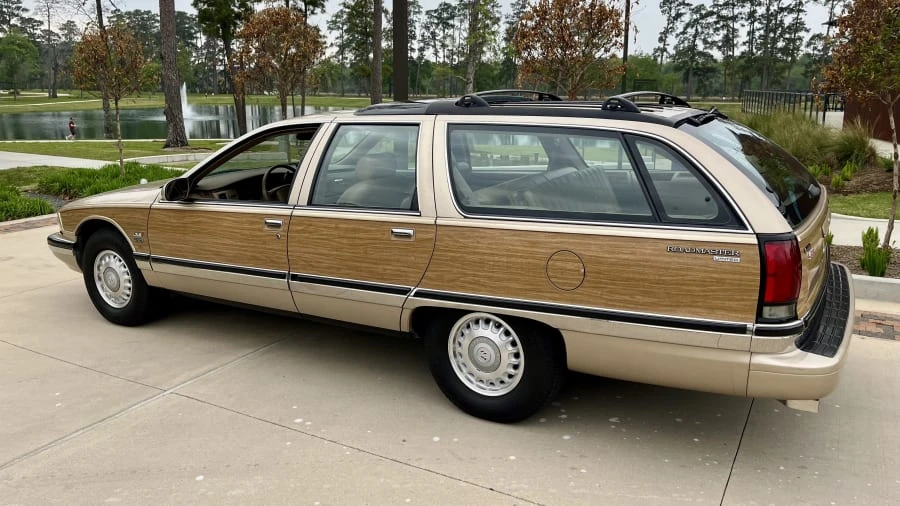 1996 Buick Roadmaster - Image 8 of 31