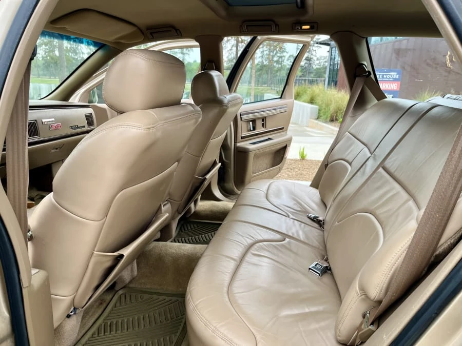 1996 Buick Roadmaster - Image 18 of 31