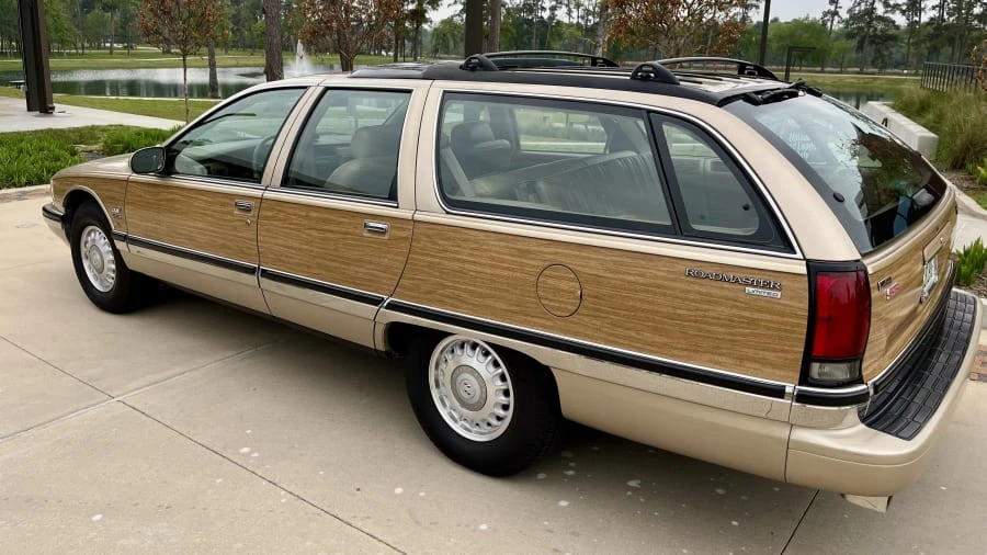 1996 Buick Roadmaster - Image 7 of 31