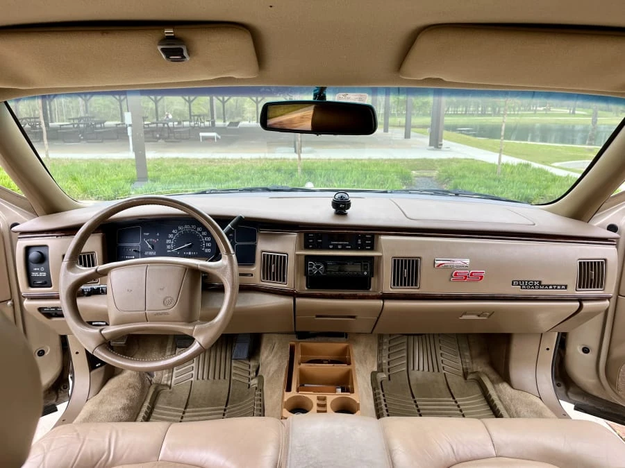 1996 Buick Roadmaster - Image 19 of 31