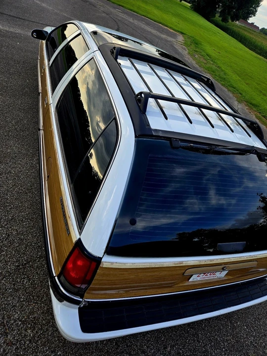 1996 Buick Roadmaster - Image 4 of 13