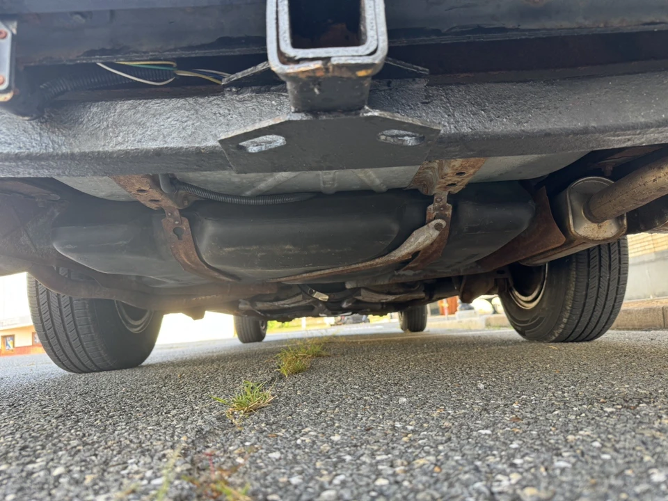 1996 Buick Roadmaster - Image 23 of 25