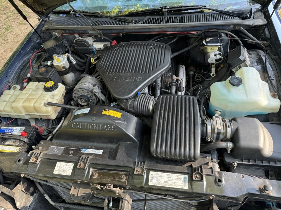 1996 Buick Roadmaster - Image 21 of 25