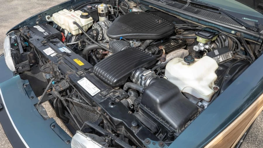 1996 Buick Roadmaster - Image 6 of 24