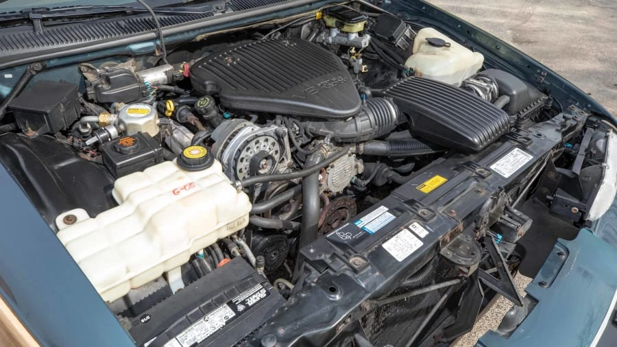 1996 Buick Roadmaster - Image 7 of 24