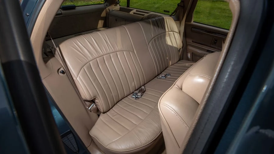 1996 Buick Roadmaster - Image 20 of 24