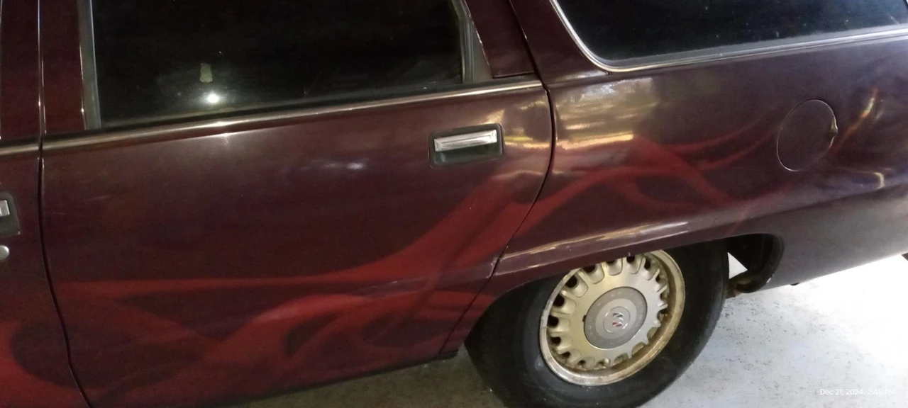 1996 Buick Roadmaster - Image 3 of 31