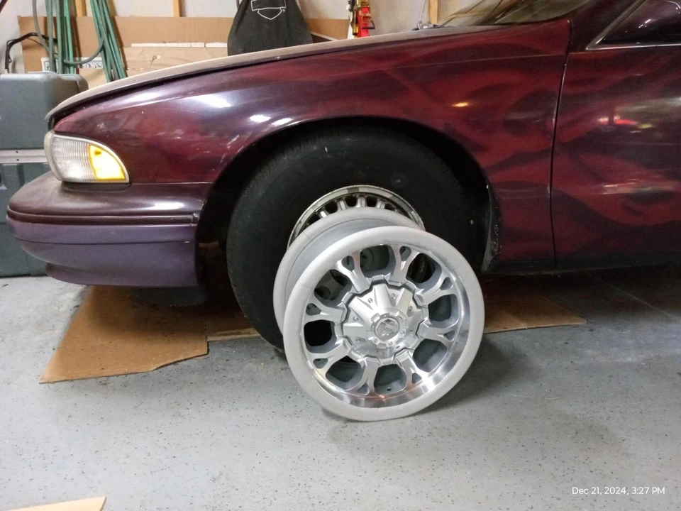 1996 Buick Roadmaster - Image 10 of 31