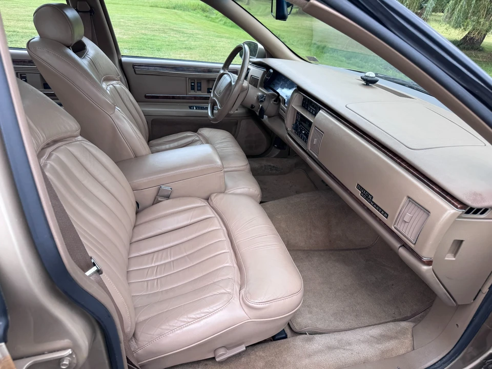 1996 Buick Roadmaster - Image 20 of 21