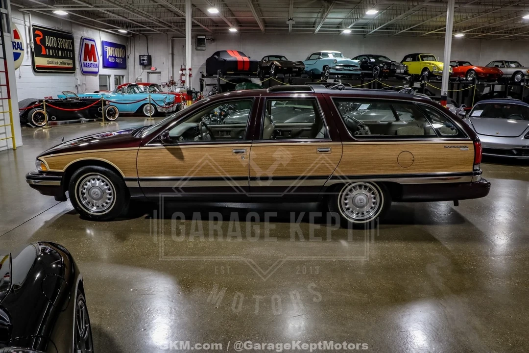 1996 Buick Roadmaster - Image 6 of 12